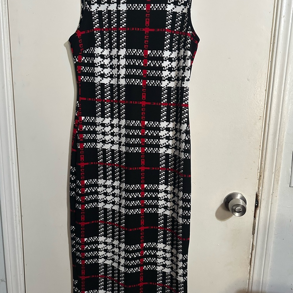SHEIN Black, White, and Red Plaid Maxi Dress